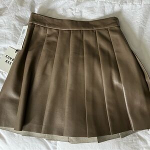 NEW Sunday Best Olive Pleated Mini Skirt in Shitake